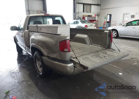 2000 Chevrolet S-10 Ls из США, поврежденный, VIN 1GCCS14W2Y8166786